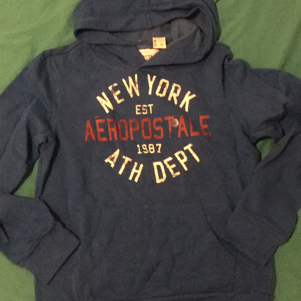 Men’s pullover hoodie